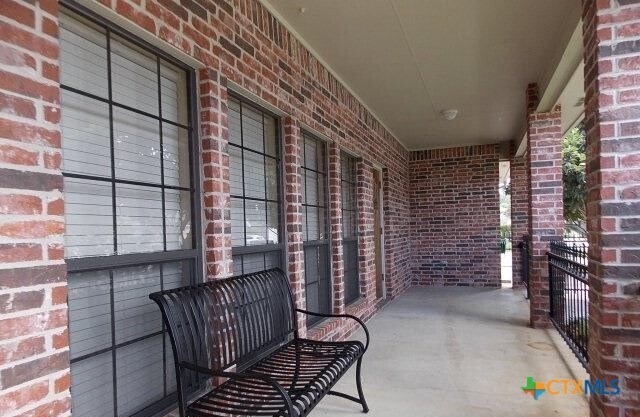 Foto del edificio - 677 Sagewood Pkwy