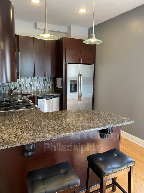 Foto del edificio - 2535 Webb St