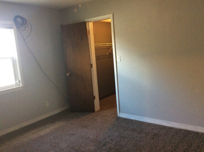 Foto del edificio - PRE-LEASING OCCUPIED - AVAILABLE 7/10/2020...