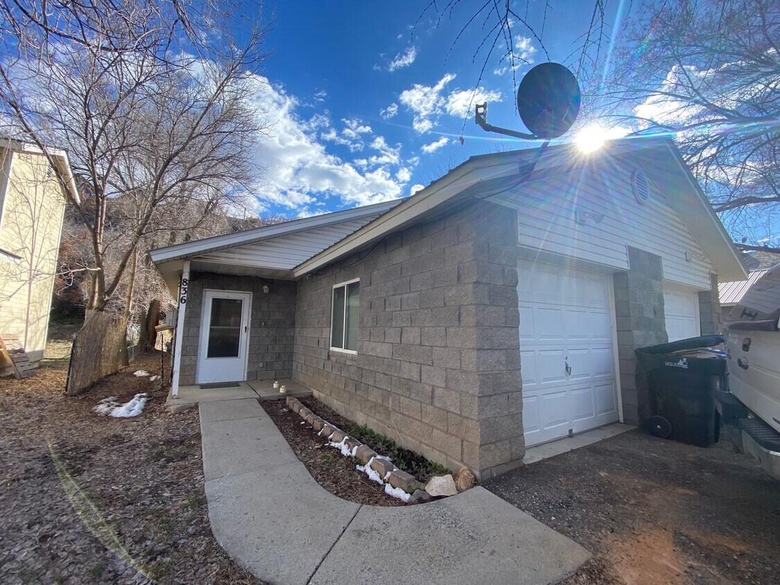 Primary Photo - East 32nd Street Duplex for You