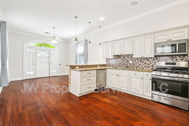 Foto del edificio - 1236 Alvar St