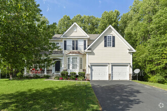 Building Photo - 13 Grist Mill Ct