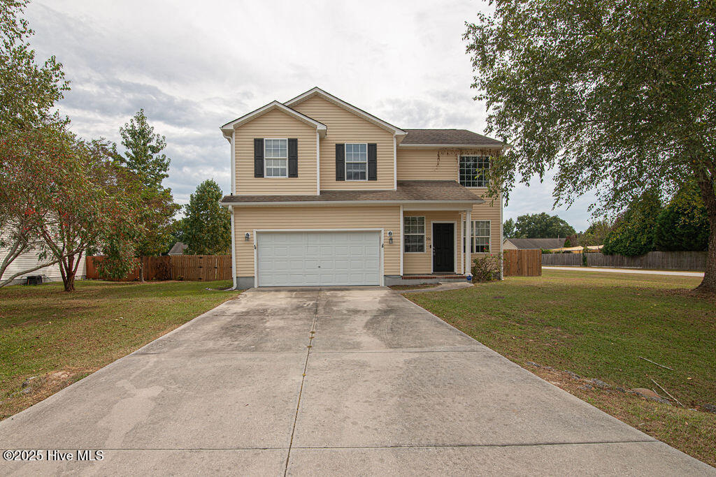 Foto principal - 106 Briar Hollow Dr