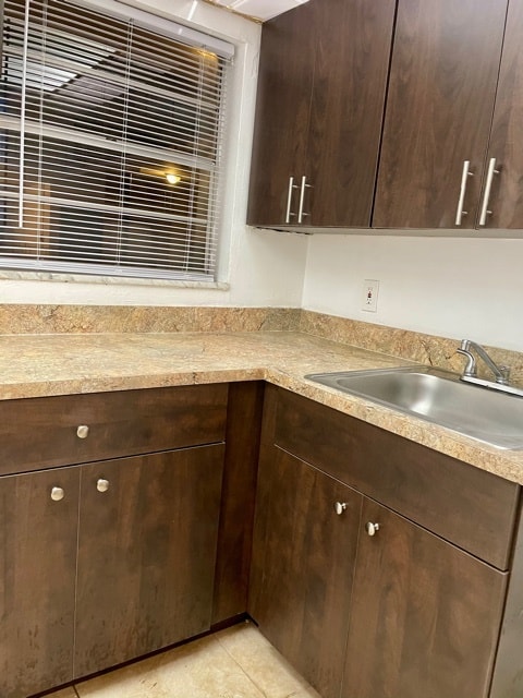 Building Photo - 1230 NE 139th St