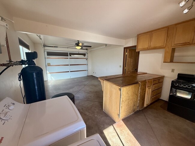Building Photo - 12655 Toro Creek Rd