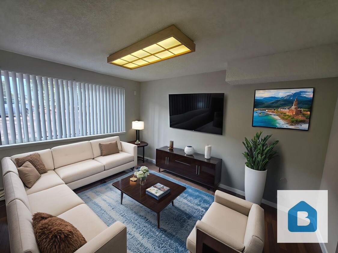 Photo - 233 E. Arvada St.-101