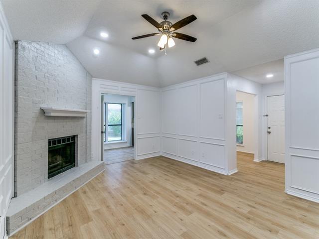 Foto del edificio - 325 Pepperwood St