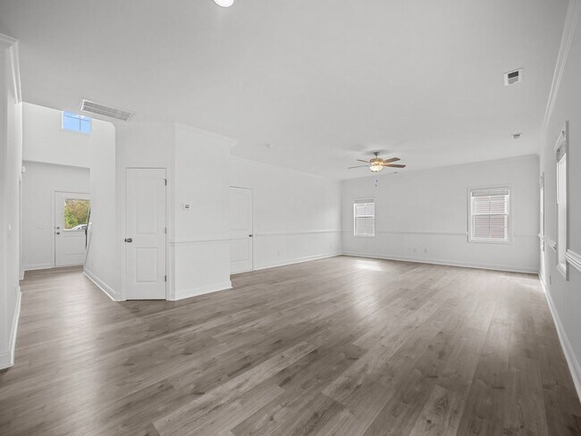 Building Photo - Welcome to Harvest Meadows!