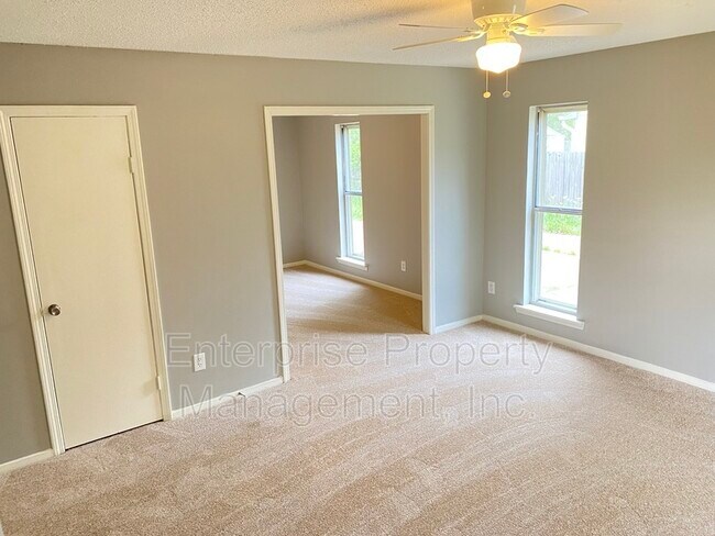 Building Photo - 3681 Barberry St