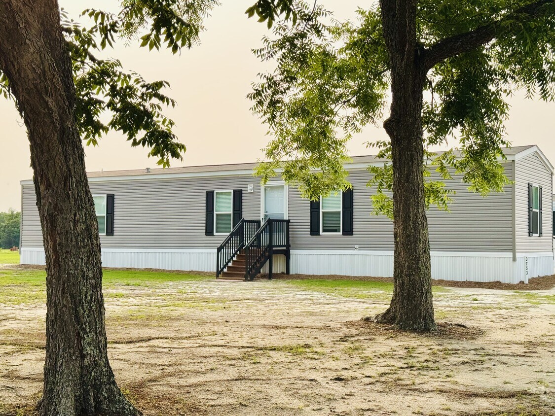 Primary Photo - 3753 Valley Forge Rd