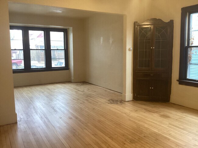 Foto del edificio - 2135-2137 N. 48th St
