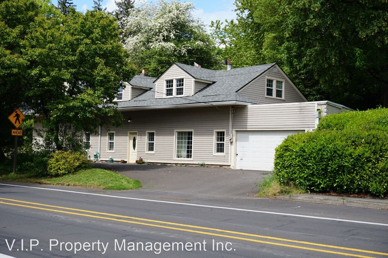 43914411 SE Lake Rd, Milwaukie, OR 97222 Room for Rent in Milwaukie