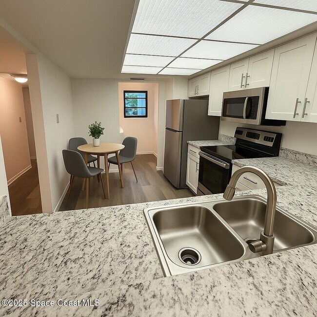 Foto del edificio - 200 S Sykes Creek Pkwy