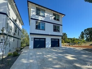 Building Photo - 3773-3773-A Saw Ln