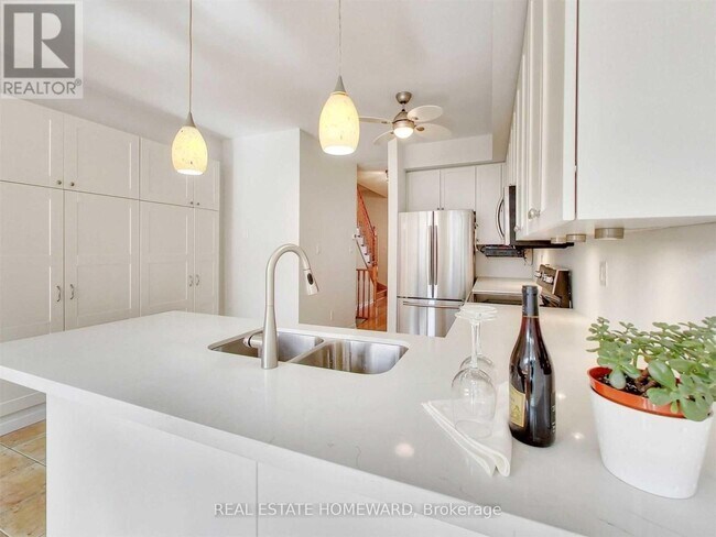 Photo du bâtiment - 23 Belleville St