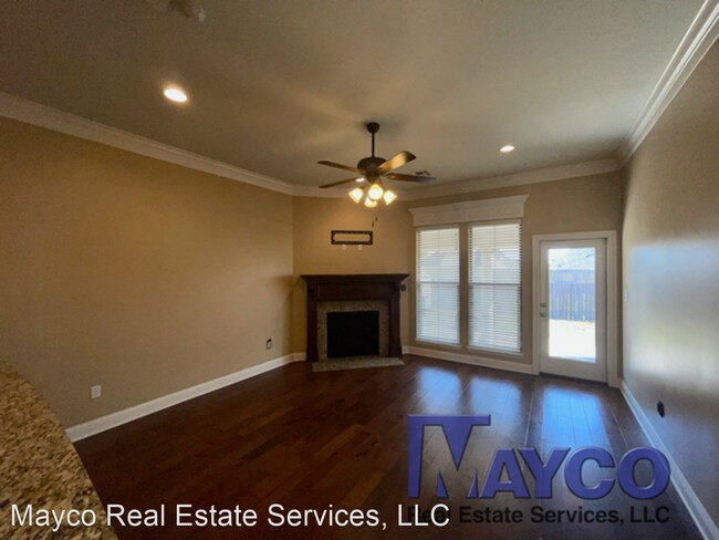 Building Photo - 3 br, 2 bath House - 5325 Barberry Ln.