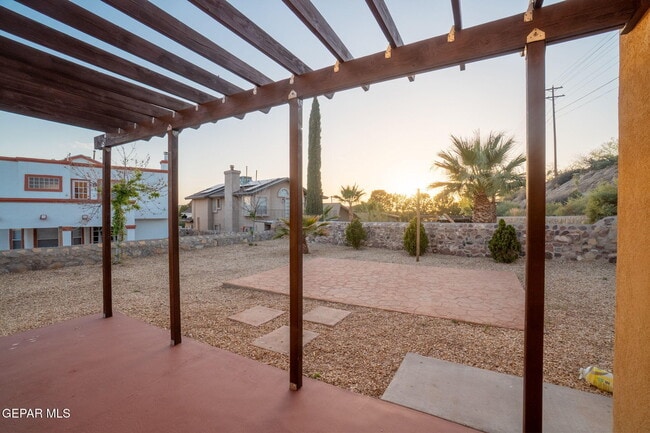 Foto del edificio - 7321 Mission Viejo Dr