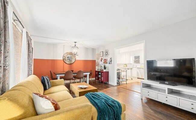 Building Photo - Spacious 4-Bedroom Home with Detached Work...
