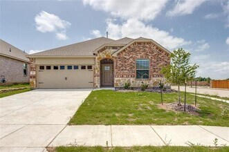 Building Photo - 1213 Blue Spg Dr