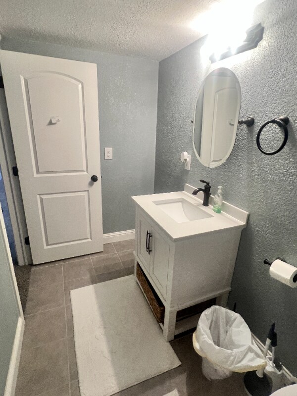 Foto del edificio - 3804 Brighton Dr
