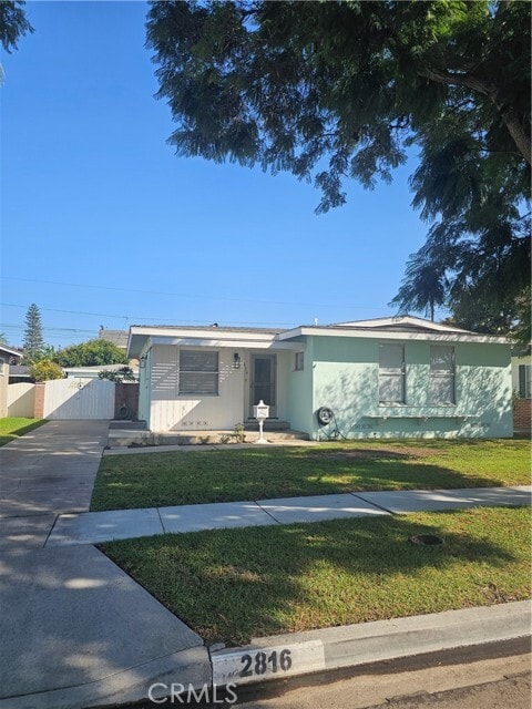 Foto principal - 2816 N Greenbrier Rd