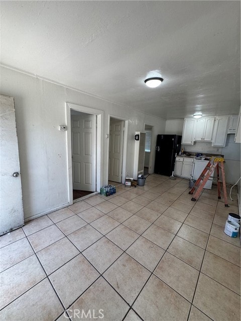 Building Photo - 5735 Priory St