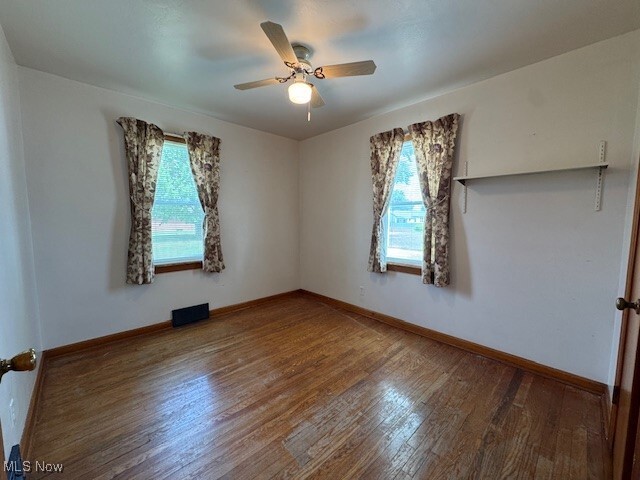 Building Photo - 241 Helena Dr