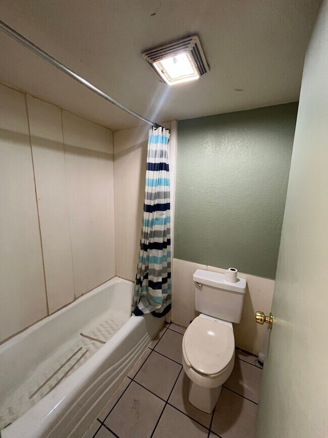 Foto del edificio - Cozy Studio Apartment in East Nashville....Furnished or Unfurnished. Occupancy limit for 1 person