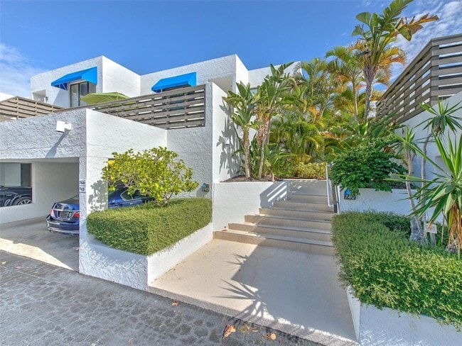 Building Photo - 744 Bayport Wy