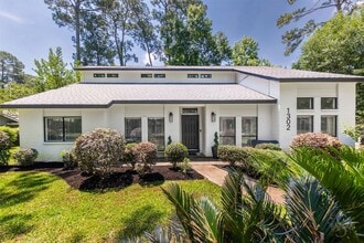 Building Photo - 1302 Mustang Trail