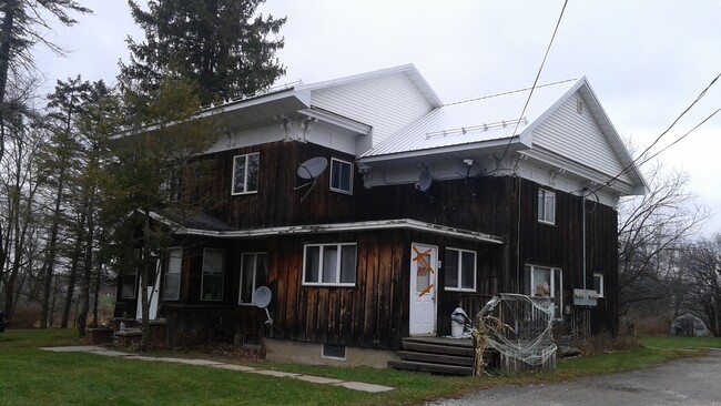 Front of building - 1 Heuvelton St
