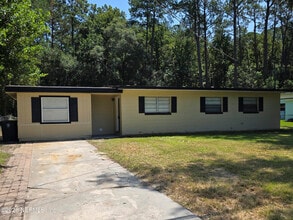 Building Photo - 2815 Brackridge Blvd E