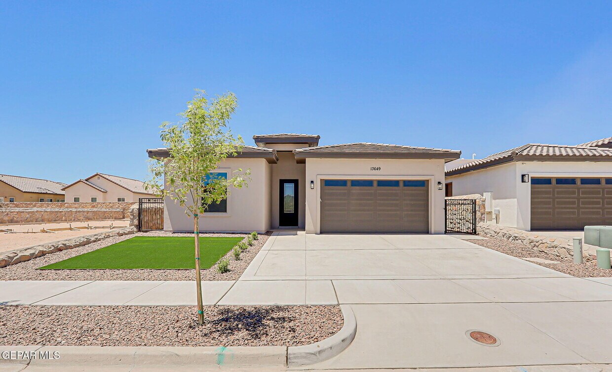 Foto principal - 13649 Keighly St