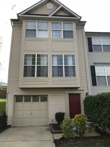 Foto del edificio - 7412 Belgravia Ln