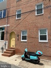 Building Photo - 715 Kimball St
