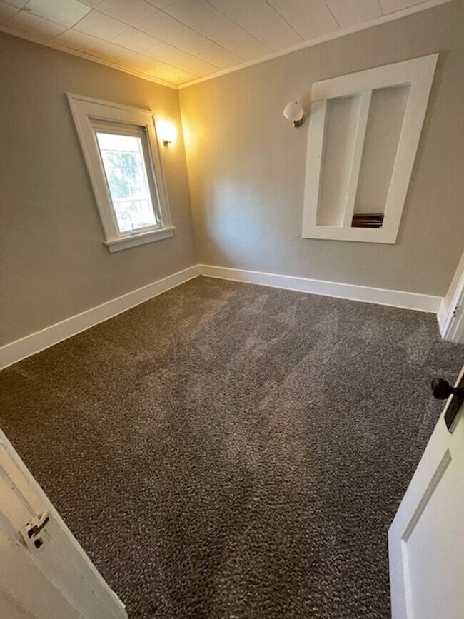 Foto del edificio - 109 11th Ave SE