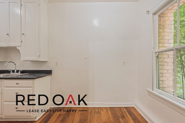 Foto del edificio - ~$200 OFF Each Month~ Spacious, Beautiful ...