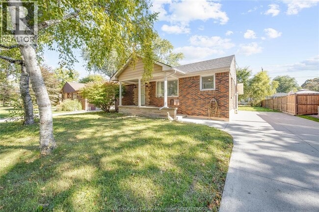 Building Photo - 3162 Curry Ave