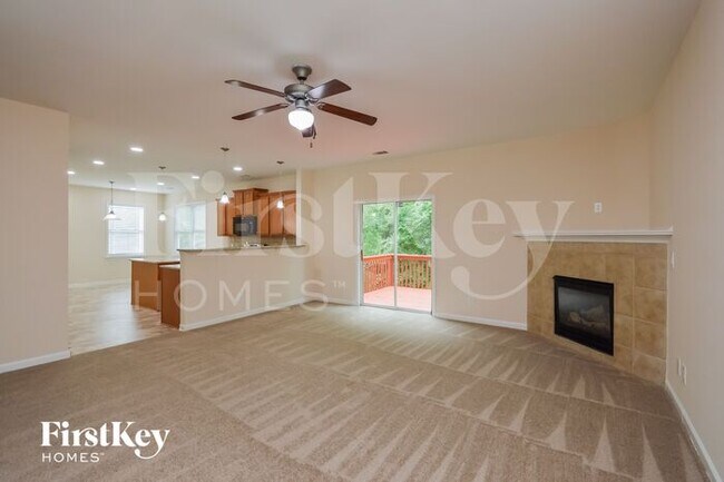 Foto del edificio - 30 Wellstone Pl