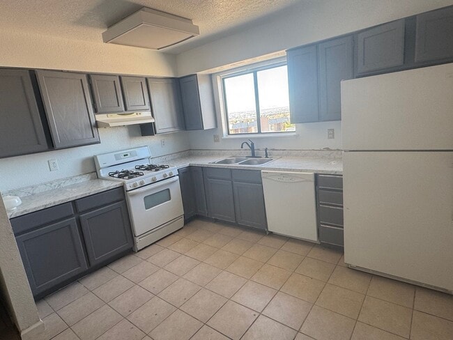 Foto del edificio - 6987 Mendon Ln