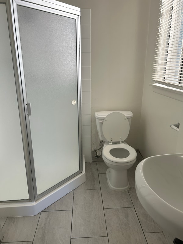 Building Photo - 1114 N Poinsettia Pl