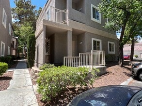 Building Photo - 5250 S Rainbow Blvd