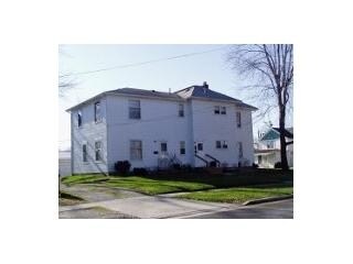 Primary Photo - 623 N Clinton St