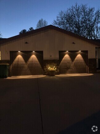 Building Photo - 517 Kelly Jo Dr