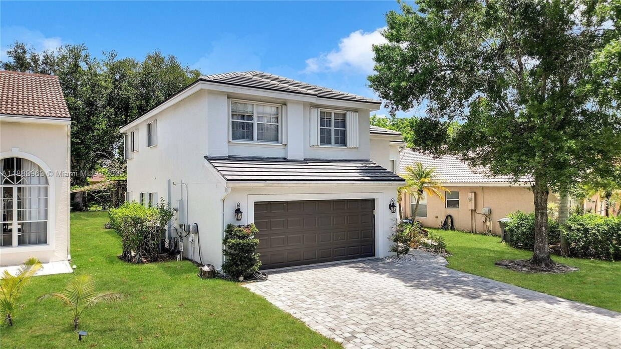 Primary Photo - 10766 Crescendo Cir