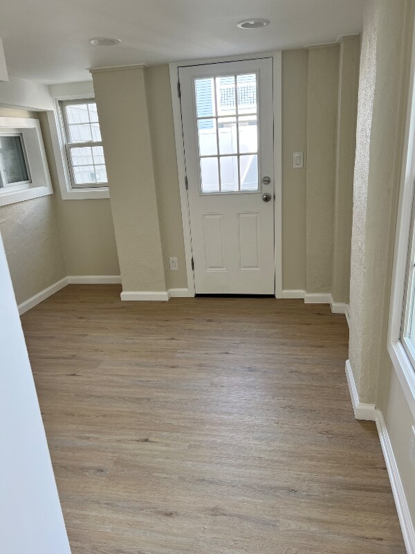 Foto del edificio - 215 E 24th Ave