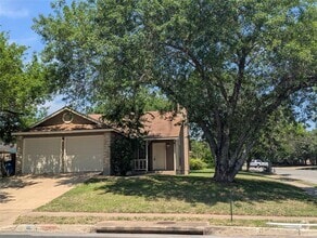 Building Photo - 8510 Palace Pkwy