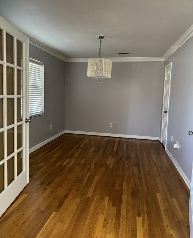 Building Photo - 1511 Stone Gate Ln SE