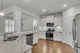 Building Photo - 2406 Tepals Ln