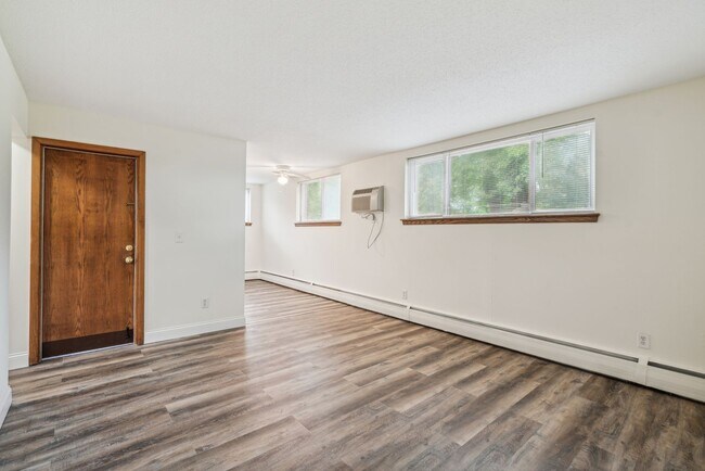 Foto del edificio - 5547 N Lyndale Ave